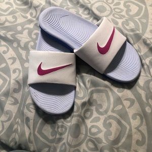 Nike slides